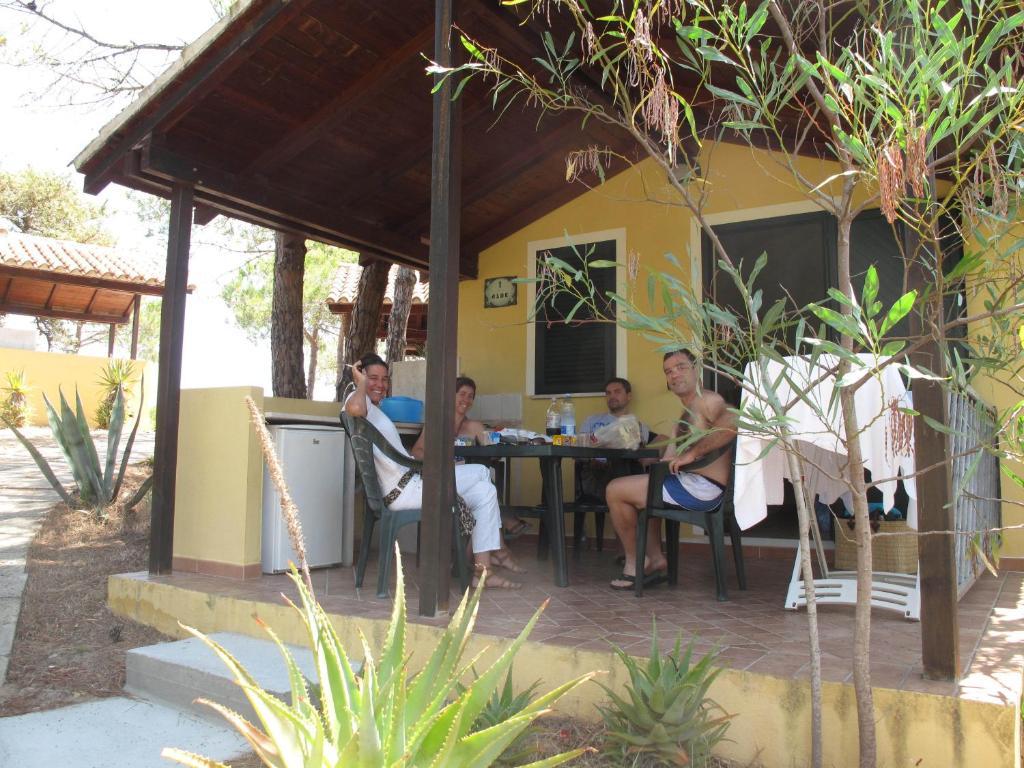 Camping Golfo Dell'Asinara Platamona Habitación foto