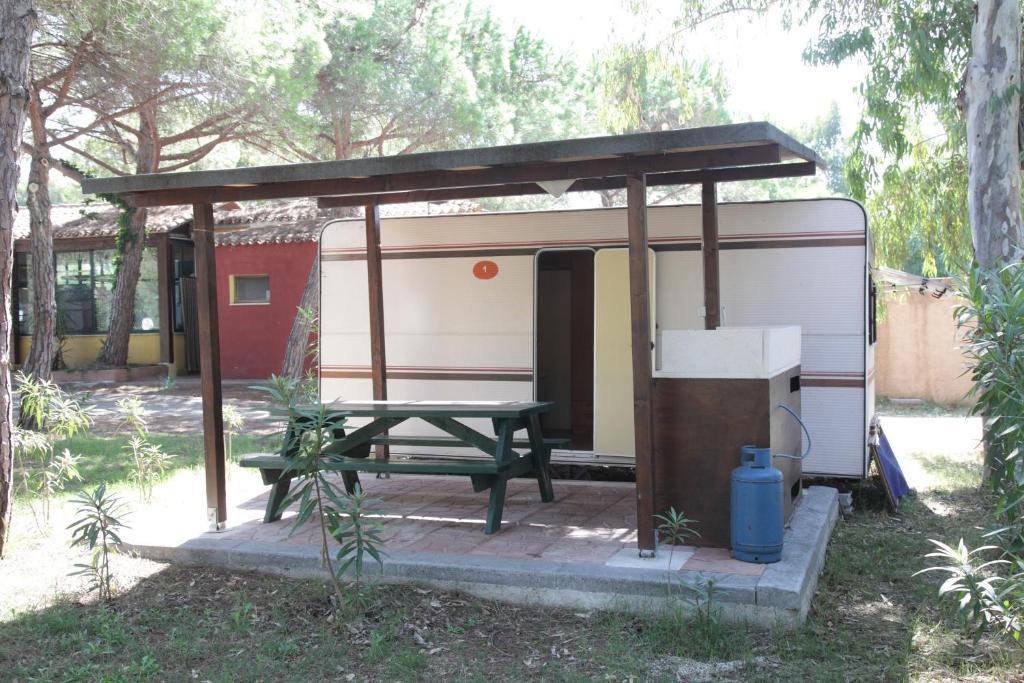 Camping Golfo Dell'Asinara Platamona Habitación foto